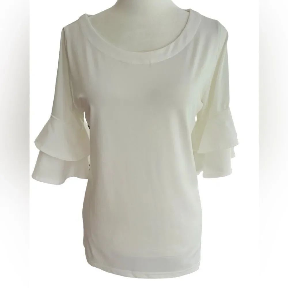 La Mer Luxe white scoop neck top with double ruffle elbow length sleeves size XS